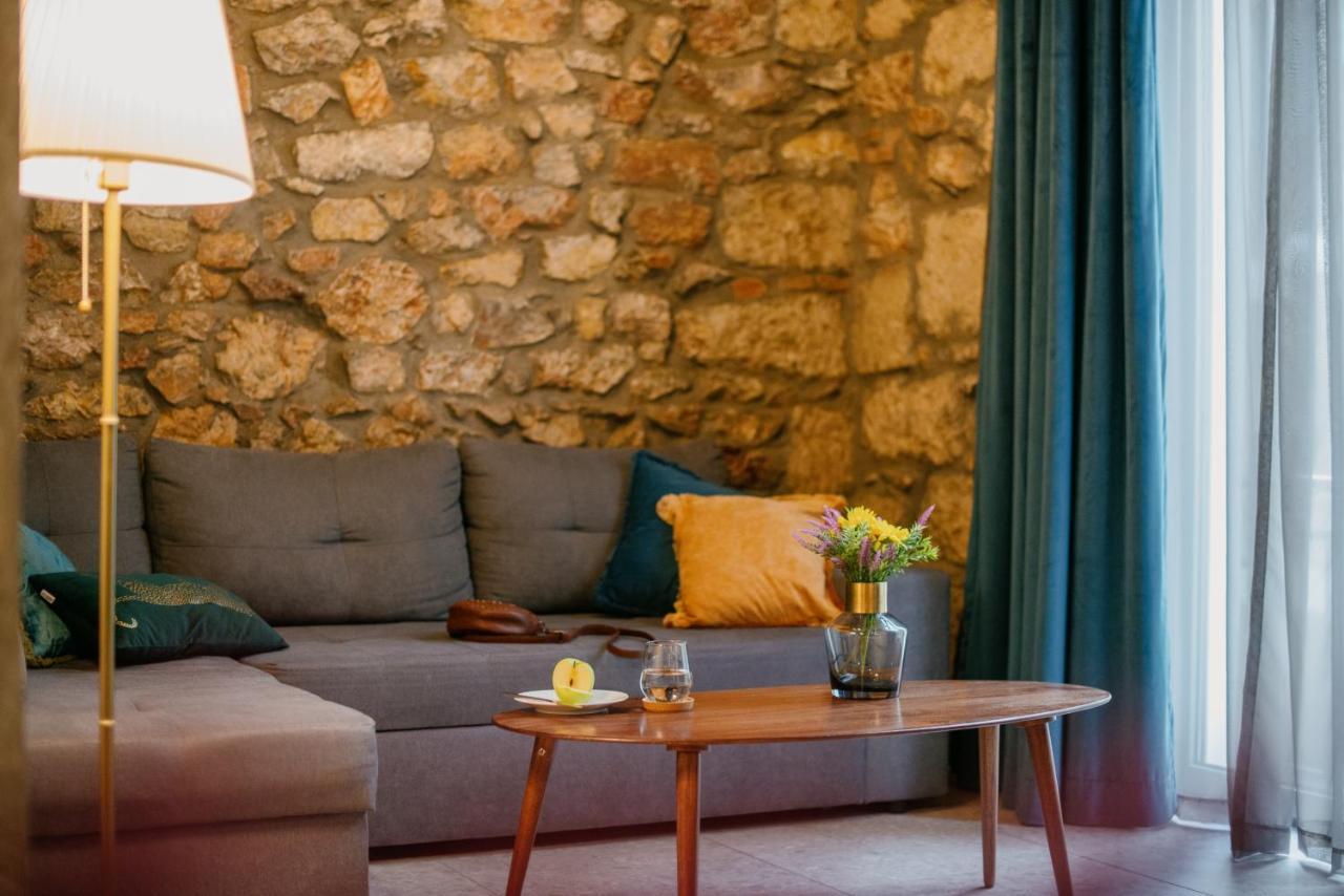 Cohort Koukaki Aparthotel Athens Exterior photo